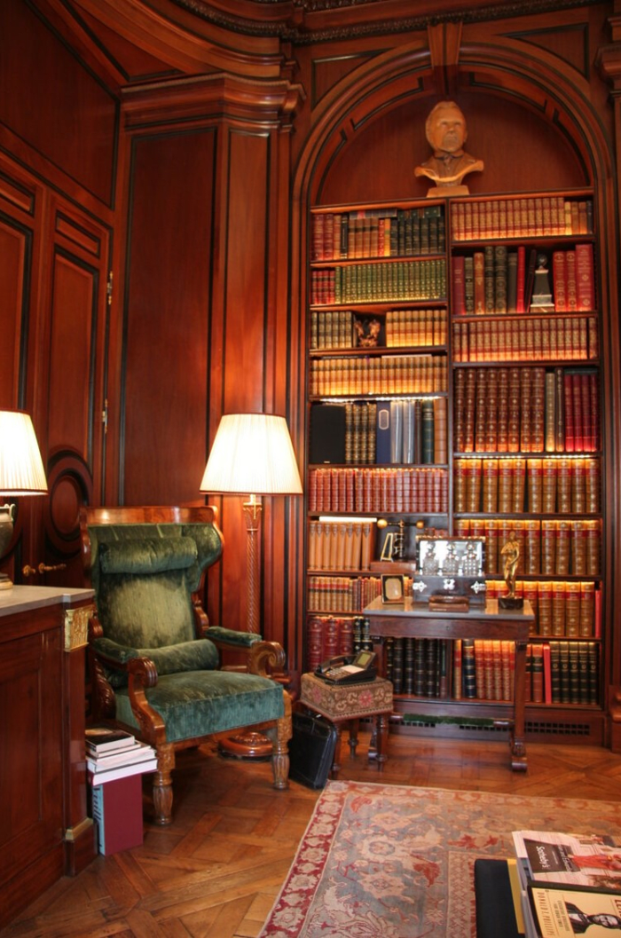 The Hays Residence features a Classical Biedermeier-style library.