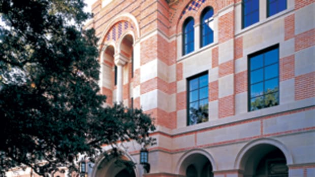 The main entrance to the Humanities Building (2000) at Rice University, Houston, TX, shows Greenberg adapting the Byzantine-Romanesque architectural language to achieve compatibility with adjacent buildings designed by Ralph Adams Cram in 1910-1916.