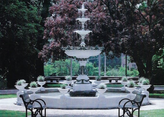 Shippensburg Fountain (Large)