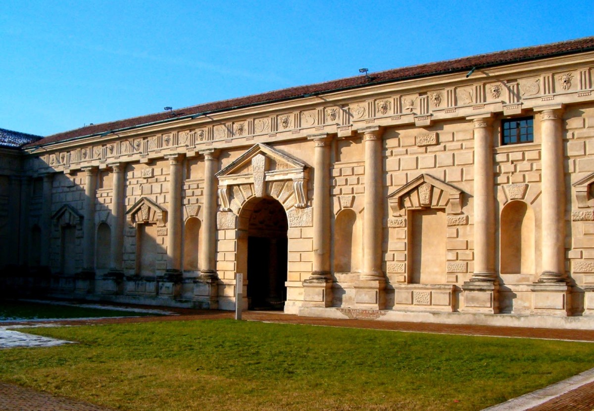 Palazzo del Te outside Mantua. 