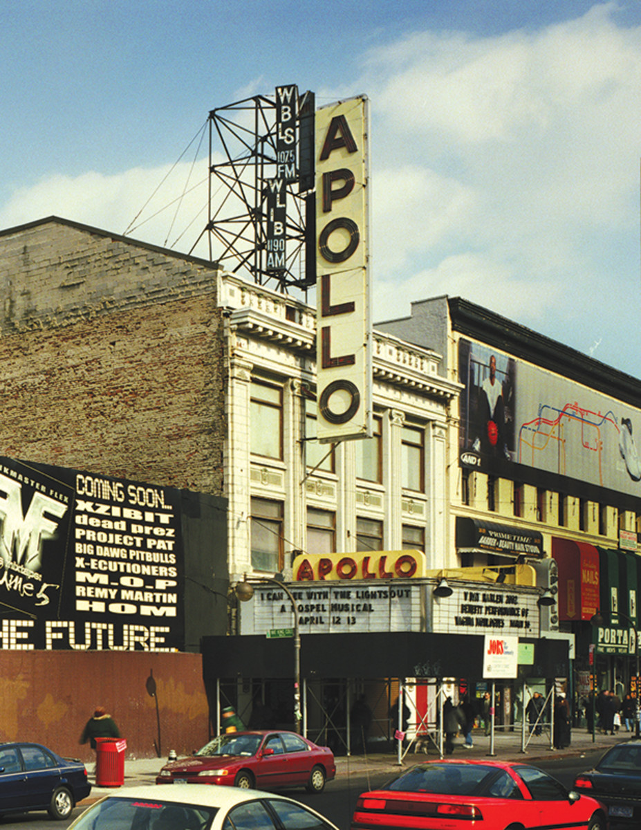 The Restoration Of Harlem S Apollo Theater Traditional Building