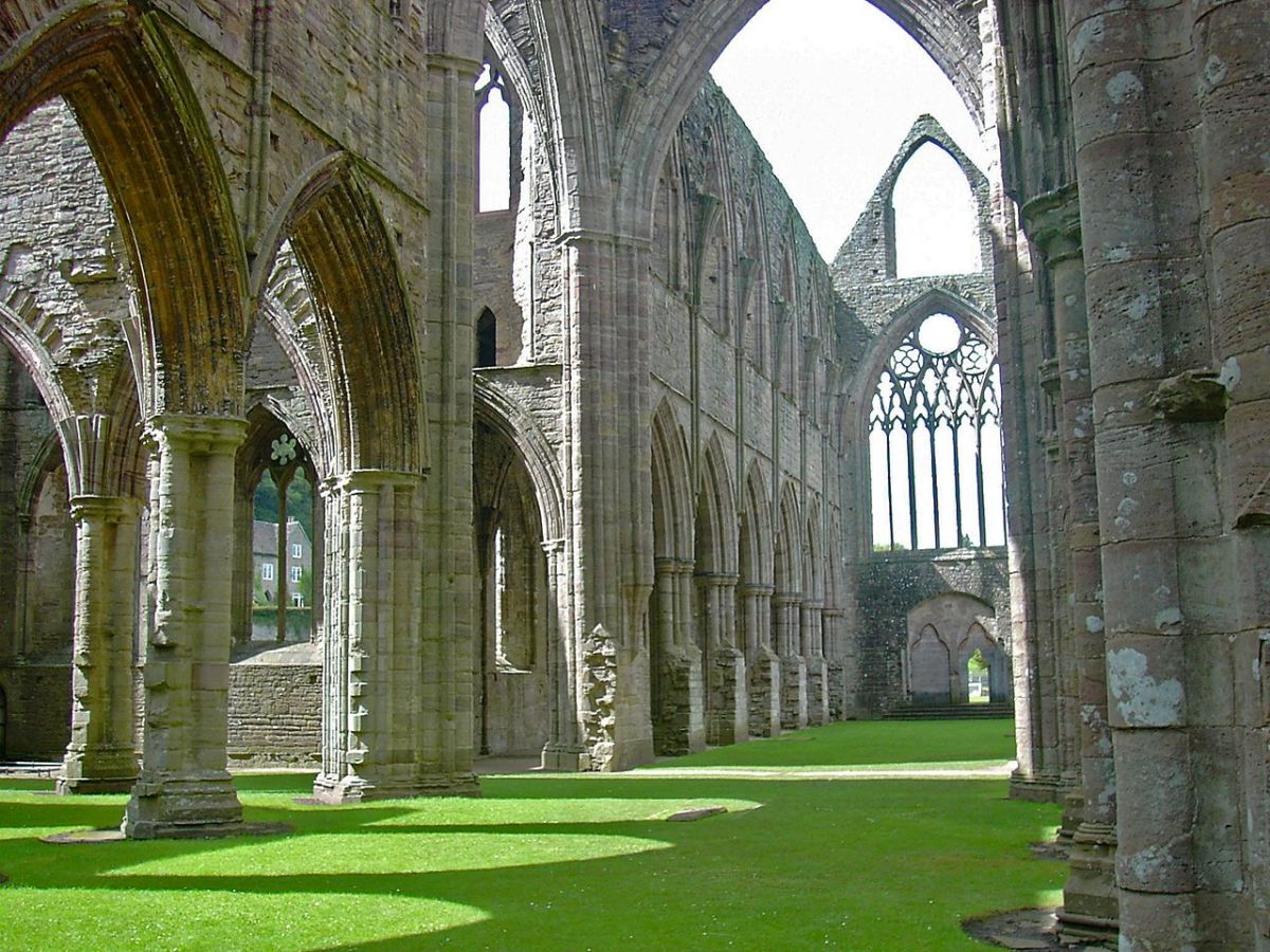 The Ruins of Tintern Abbey