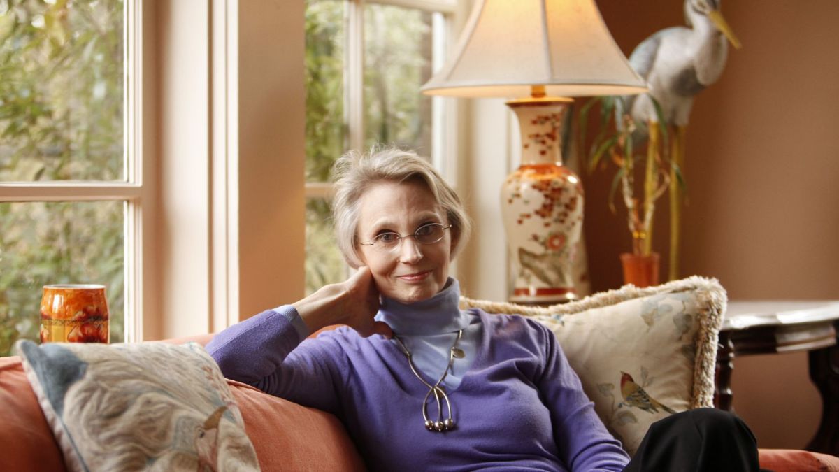 Virginia McAlester photographed in her Swiss Ave home in 2011. (Tom Fox/Staff Photographer for The Dallas Morning News)