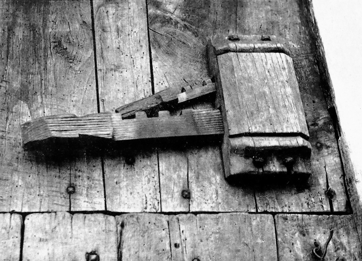 Ancient wooden lock