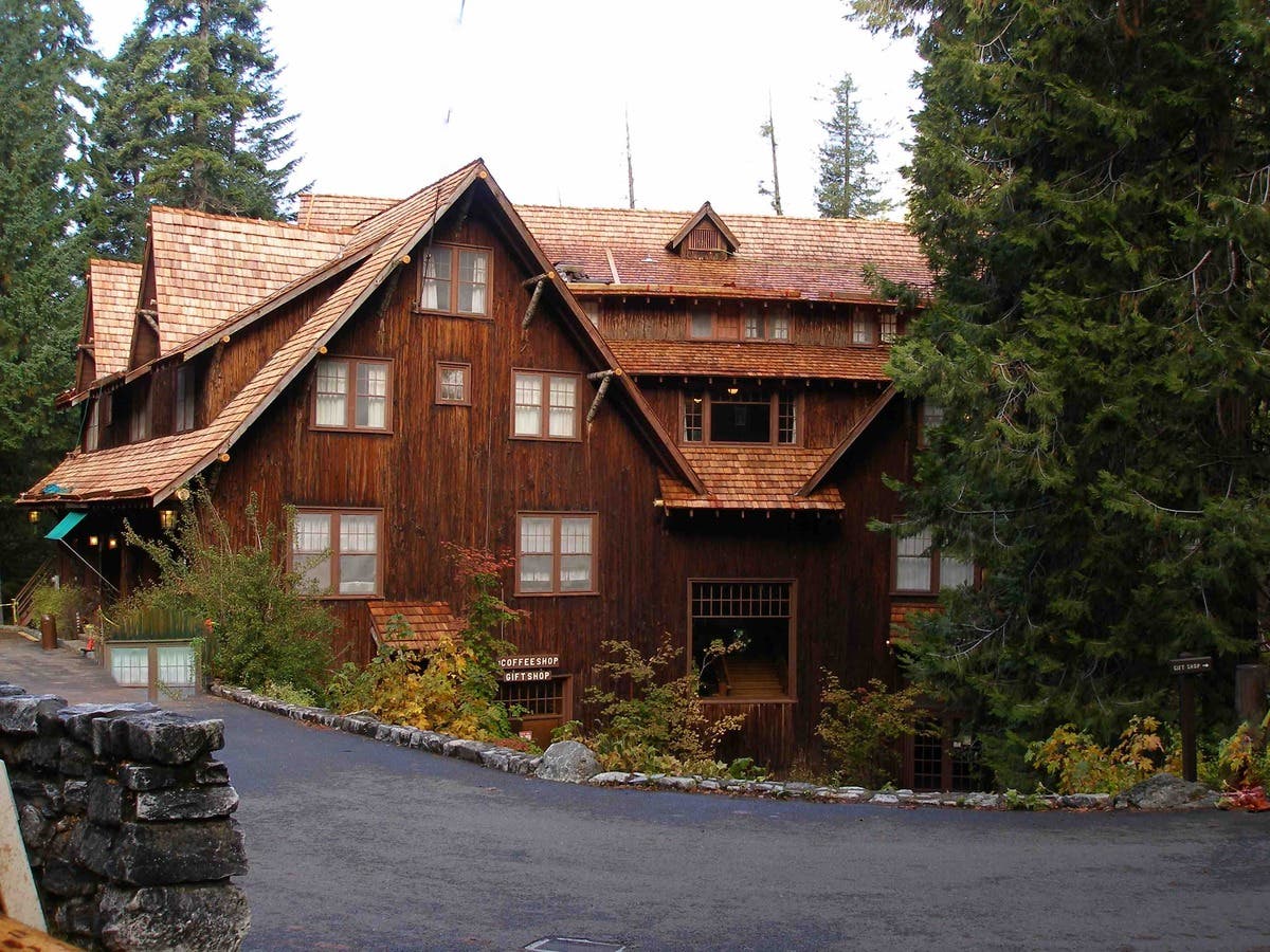 Oregon Caves Chateau america's 11 most endangered historic places