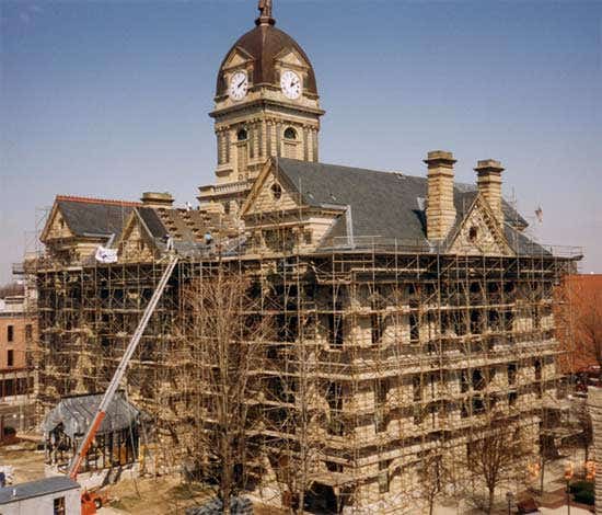 niko-exterior-restoration-hancock-courthouse.jpg