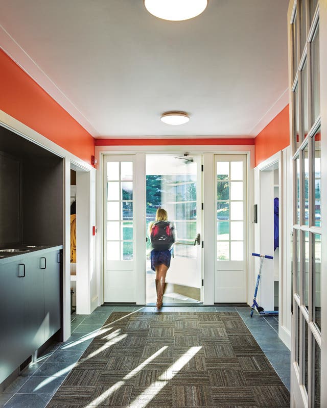 6-the-entry-hall.jpg