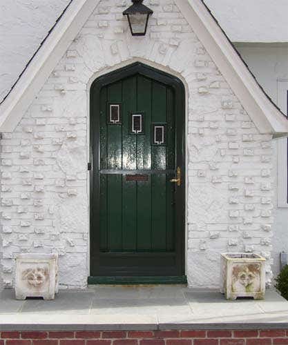 arch-angle-hartford-green-tudor-arch.jpg