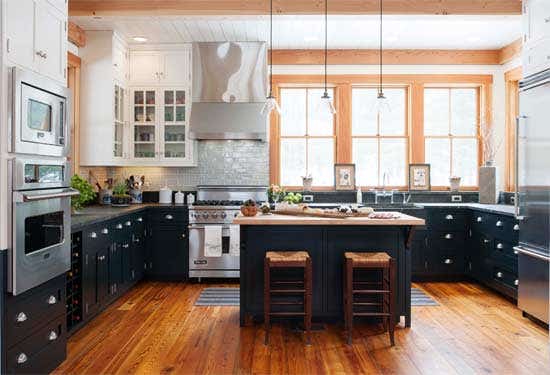 crown-point-cabinetry-kitchen-107.jpg