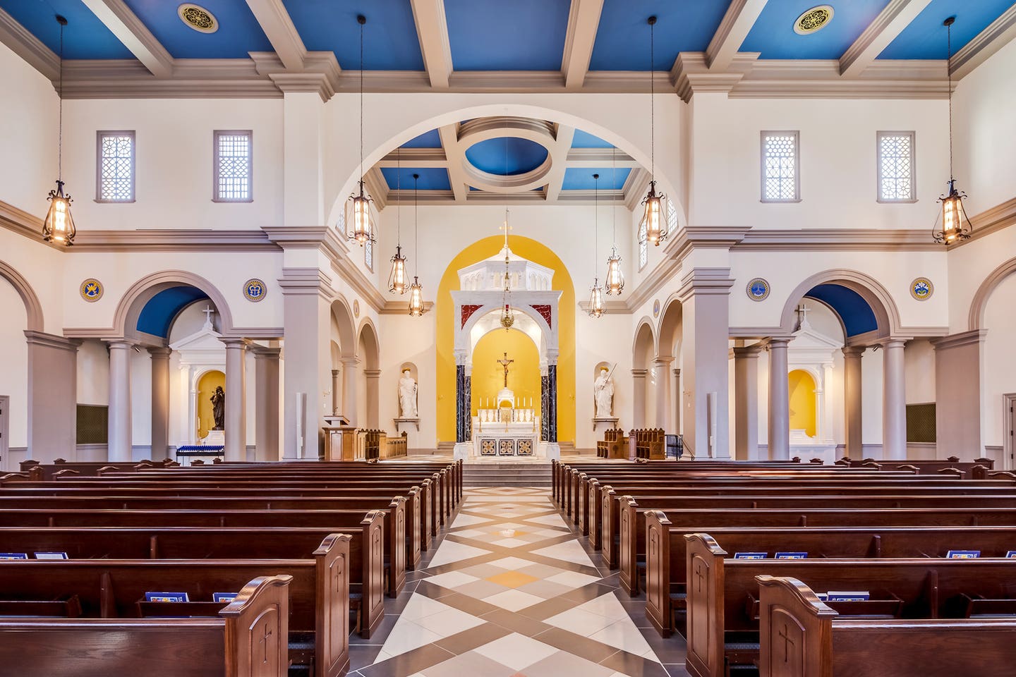 6-st-marys-hc-sanctuary_and_side_shrines.jpg