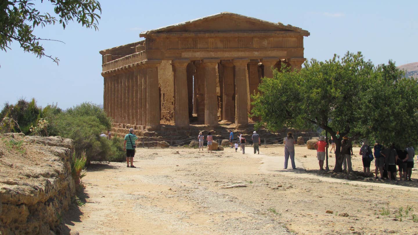 westfall-6-3-3-agrigento-temp-of-concordia-430bc.jpg