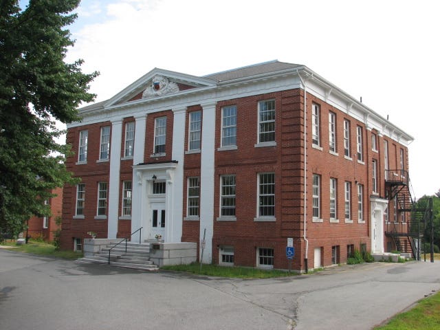 7-lancaster-high-school-1904-12c-now-pescott-bulding.jpg