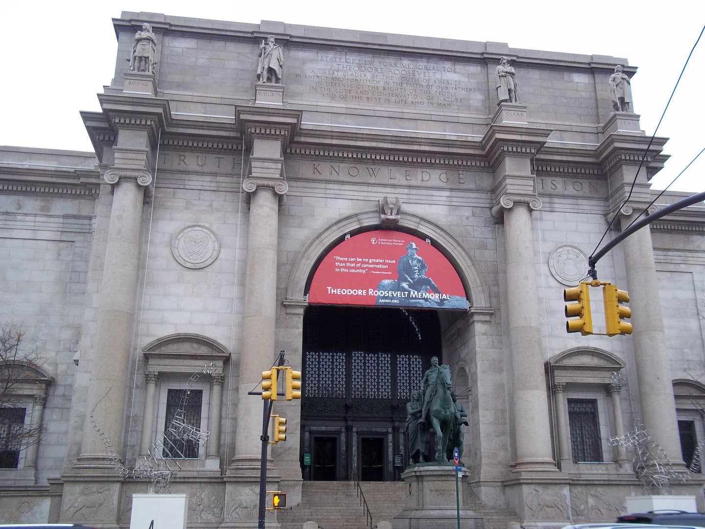 american-museum-of-natural-history-large.jpg