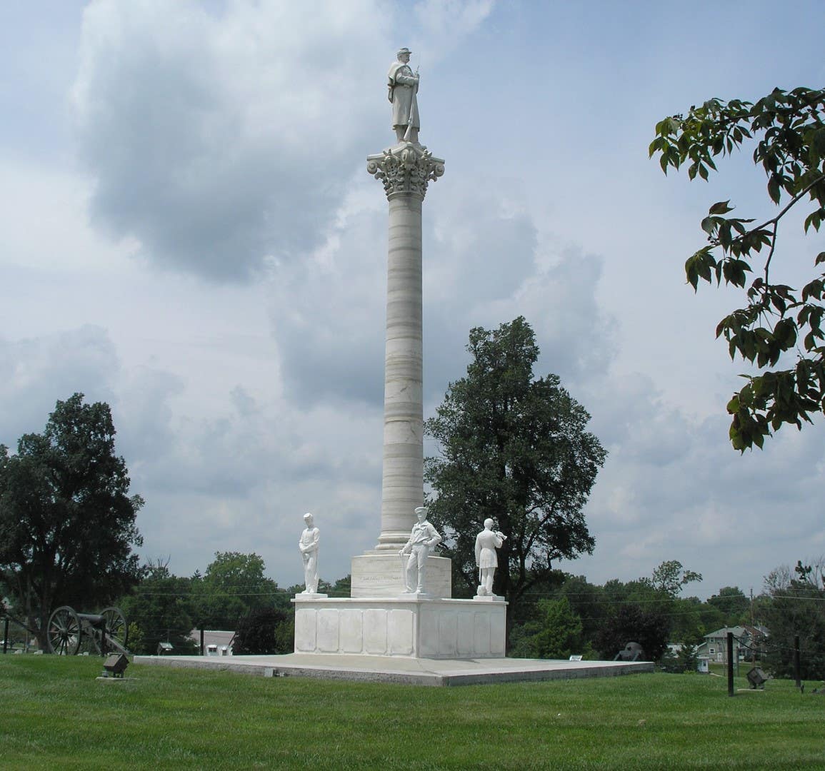 dayton-national-cemetery---soldiers--sailors-monument-large.jpg