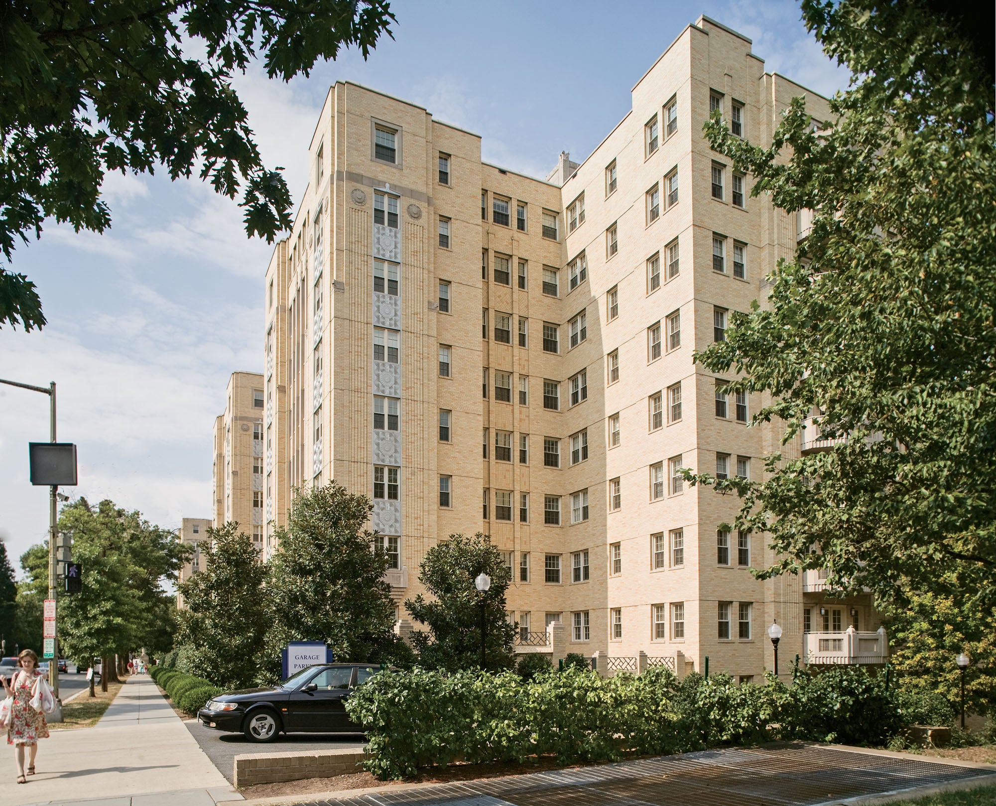 facades-10-belden-brick-kennedy-warren-1.jpg