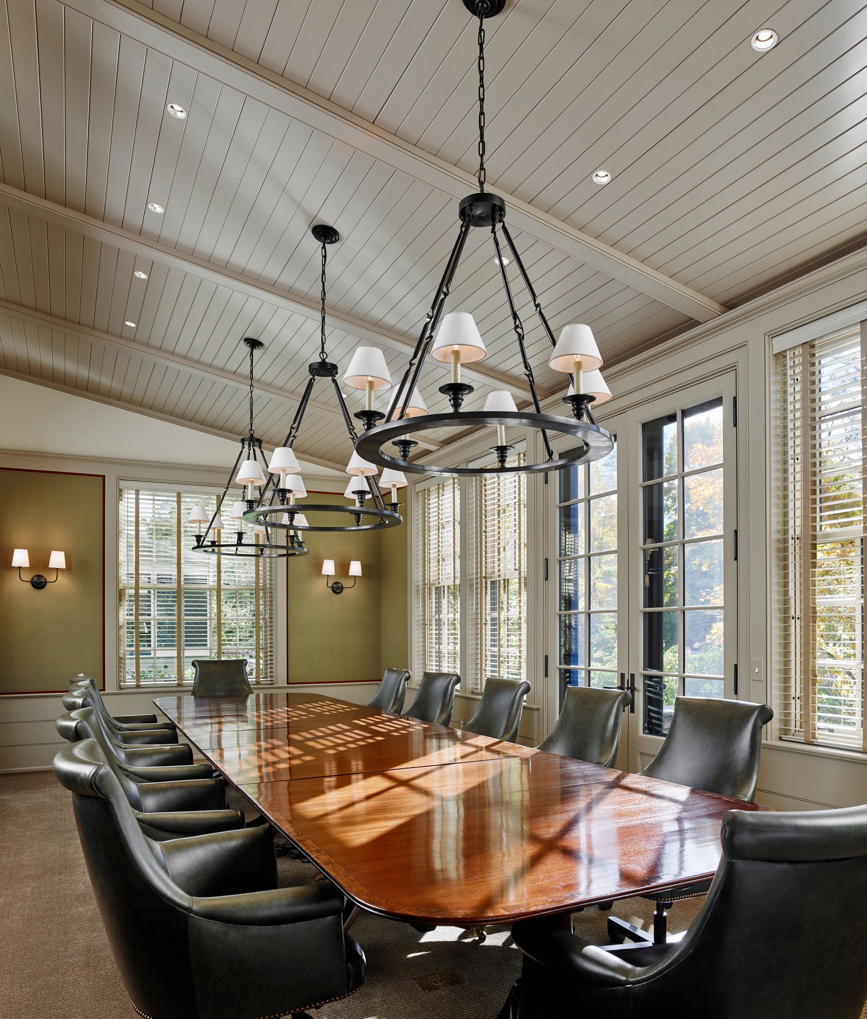 12---formal-conference-room.jpg