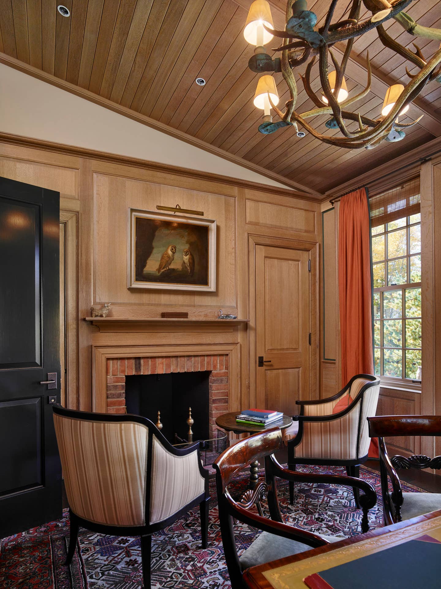 8---coos-office.jpg