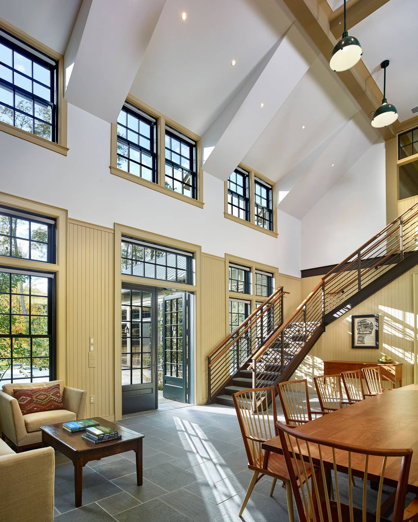 7---double-height-conference-room-opening-onto-courtyard.jpg