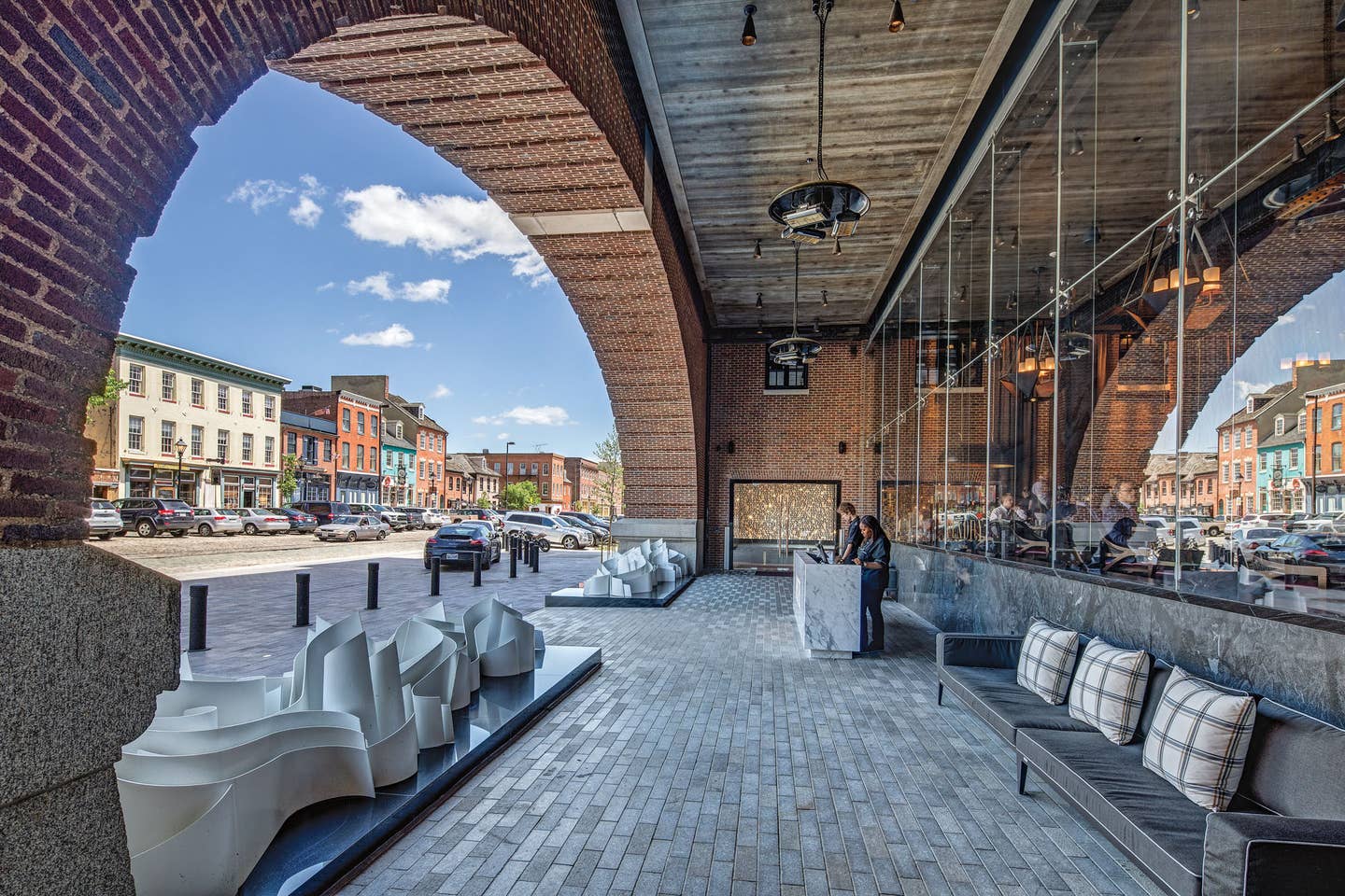 sagamore-4a-front-arch.jpg