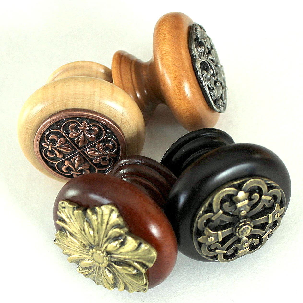 9-wood-knobs-in-assorted-finishes-fleur-de-lis-nhw-760n-ac--ginkgo-berr.jpg