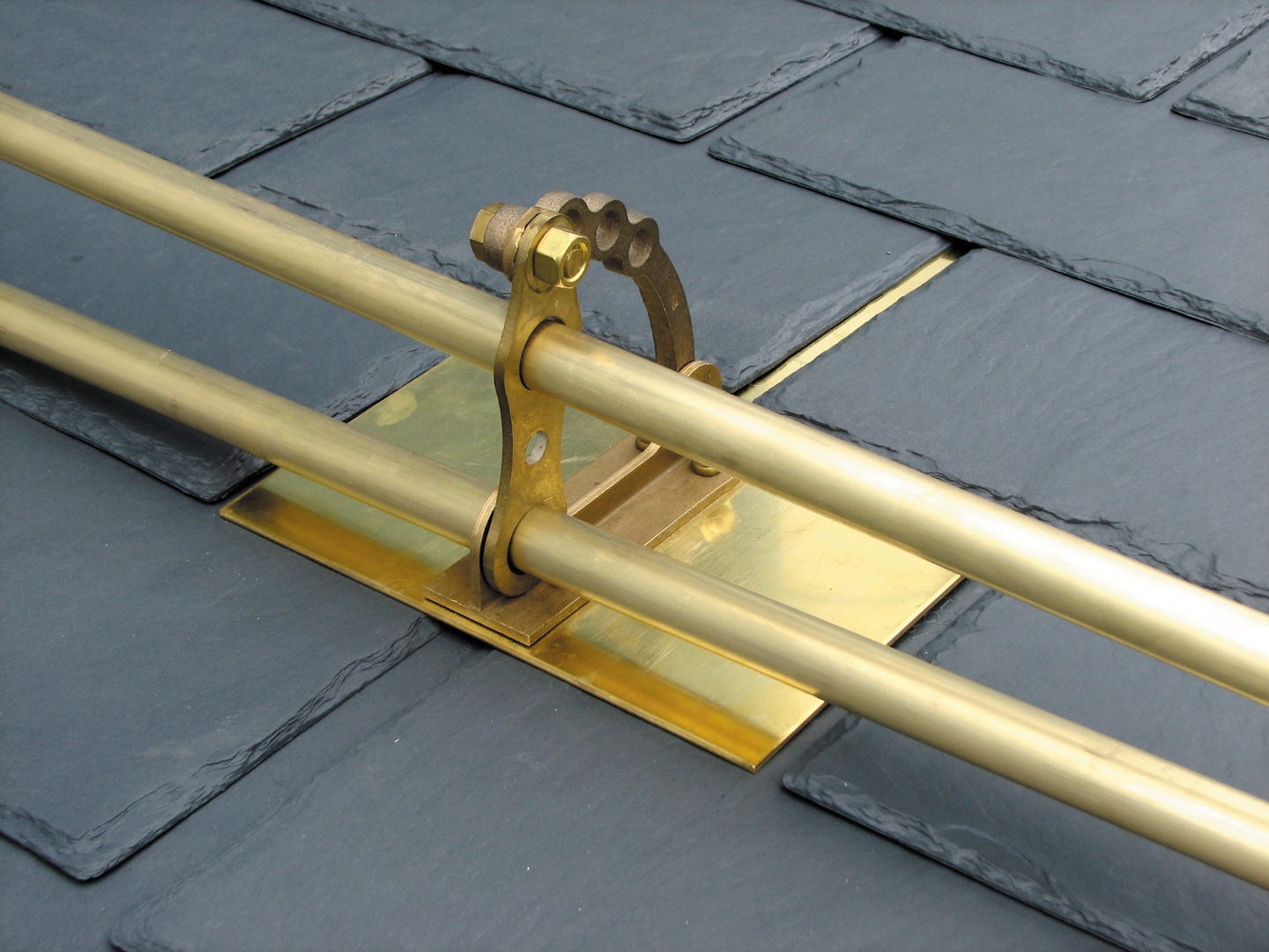 alpinesnowguards-502-brass.jpg