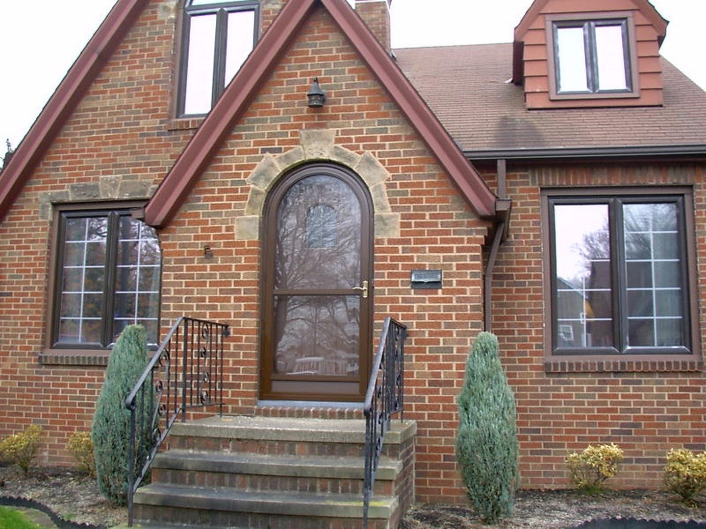 Arch Angle Window & Door