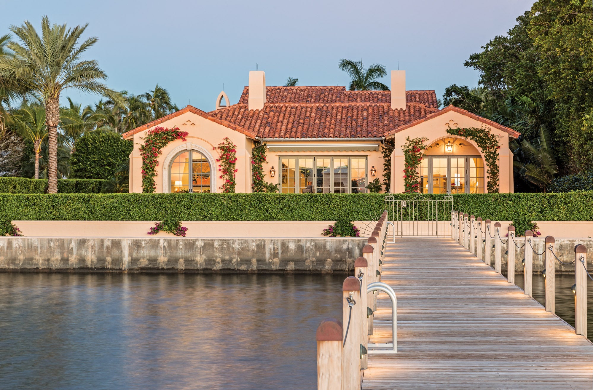 palm-beach-house-rear-facade-photo-lisa-romerein.jpg