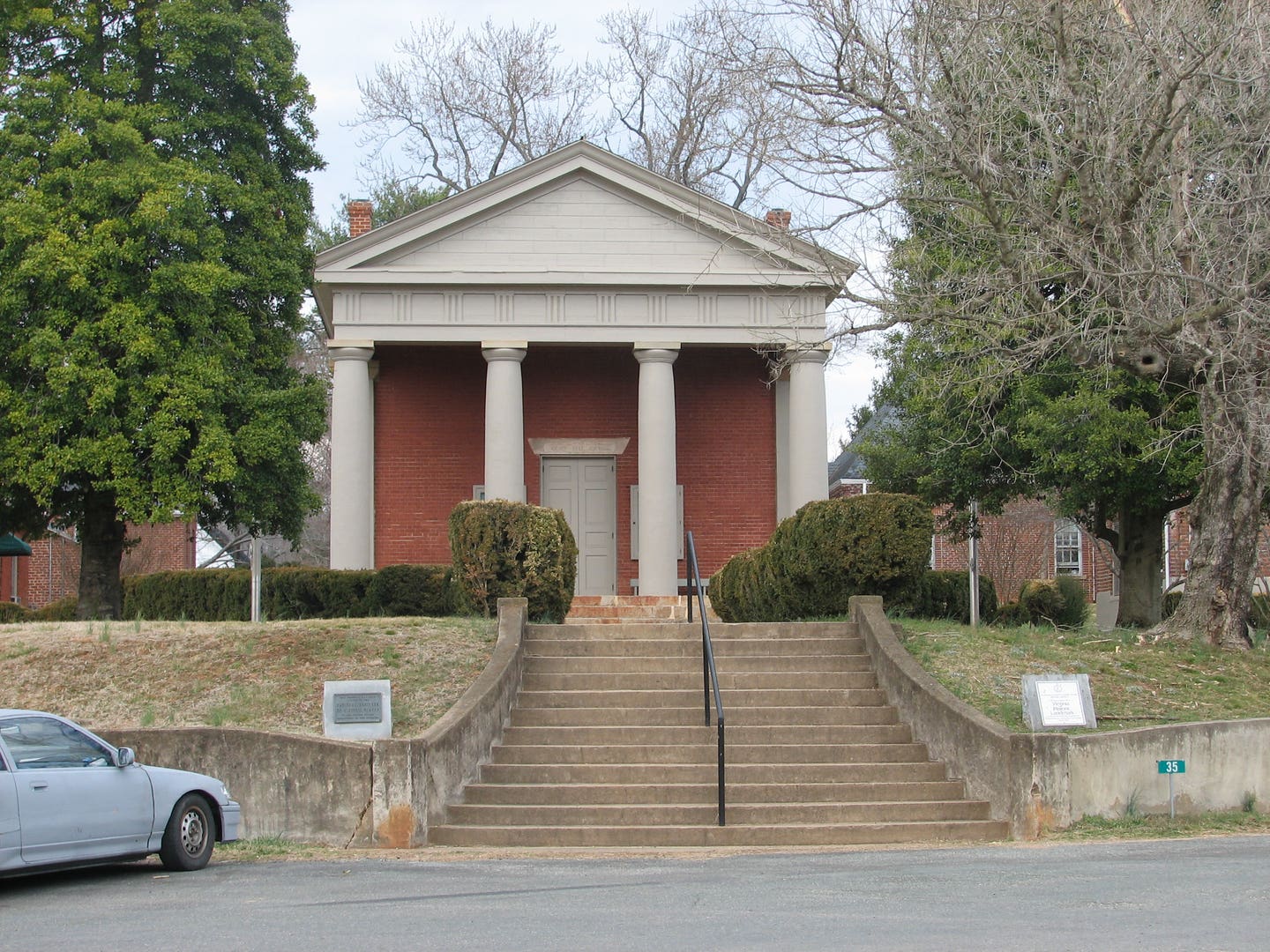 1-palmyra-county-courthouse2c.jpg