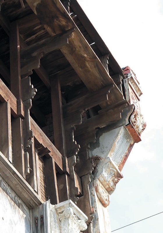 facade-4.jpg