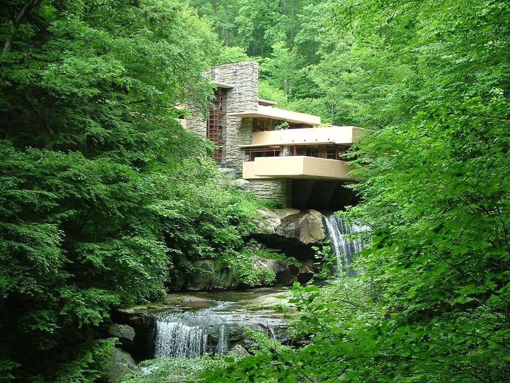 4-fallingwater-1.jpg