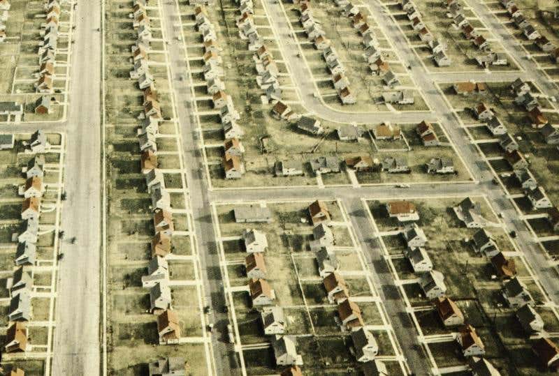 6-levittown.jpg