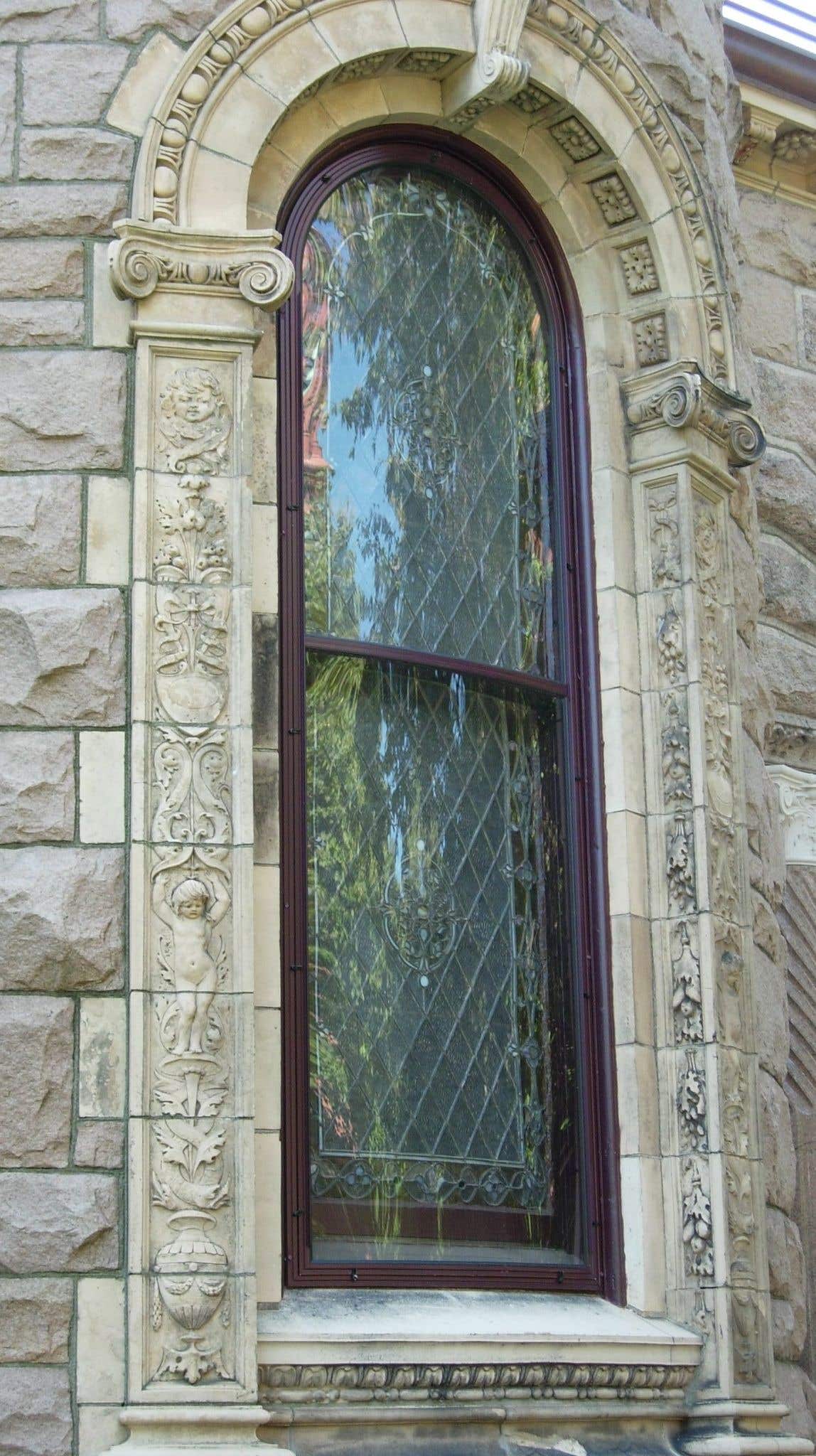 allied-window-millicent_library-bowed-circle_top_-fairhaven_ma_-_3.jpg