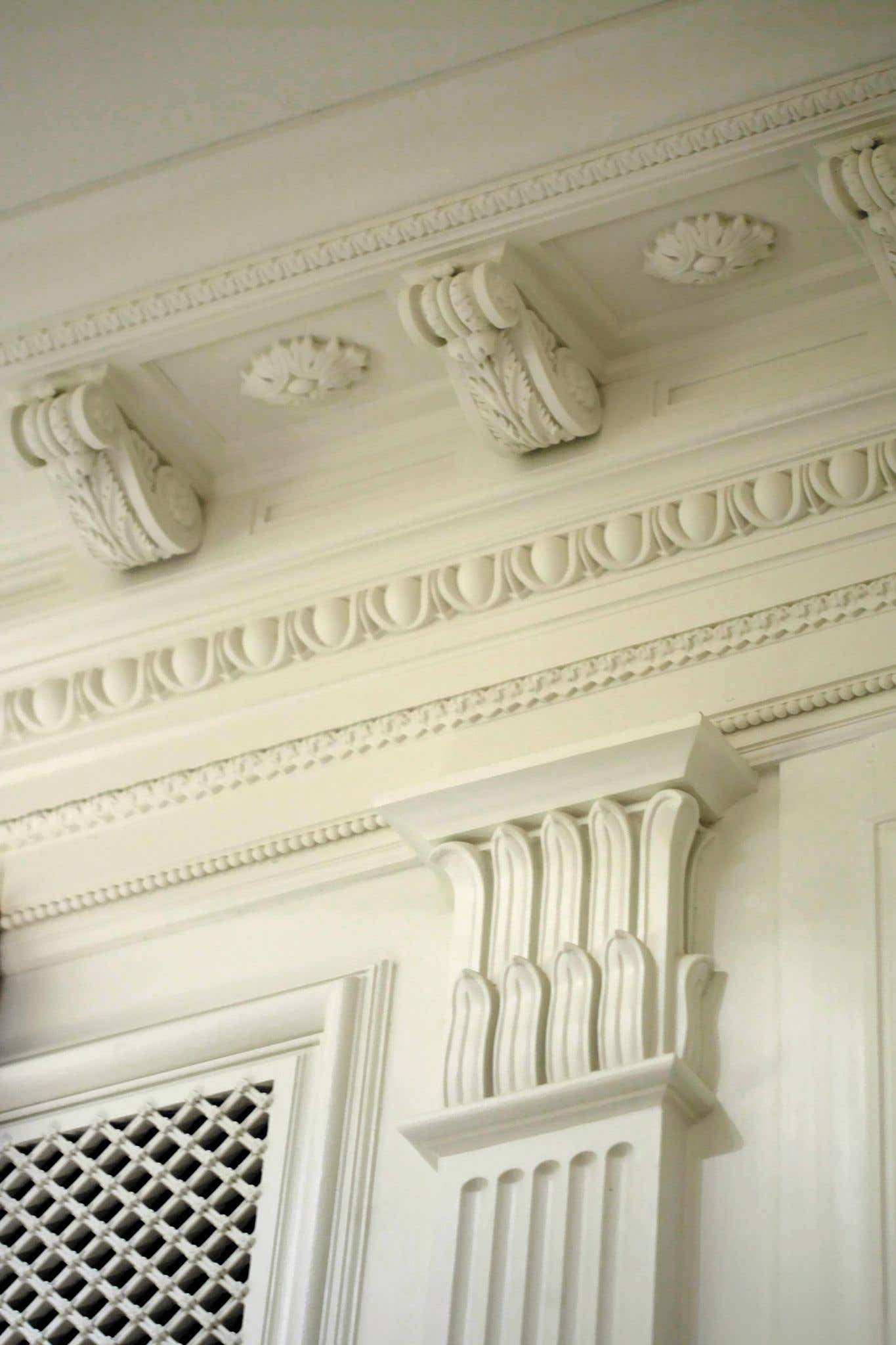 hyde-park-mouldings---rlp-entablature.jpg