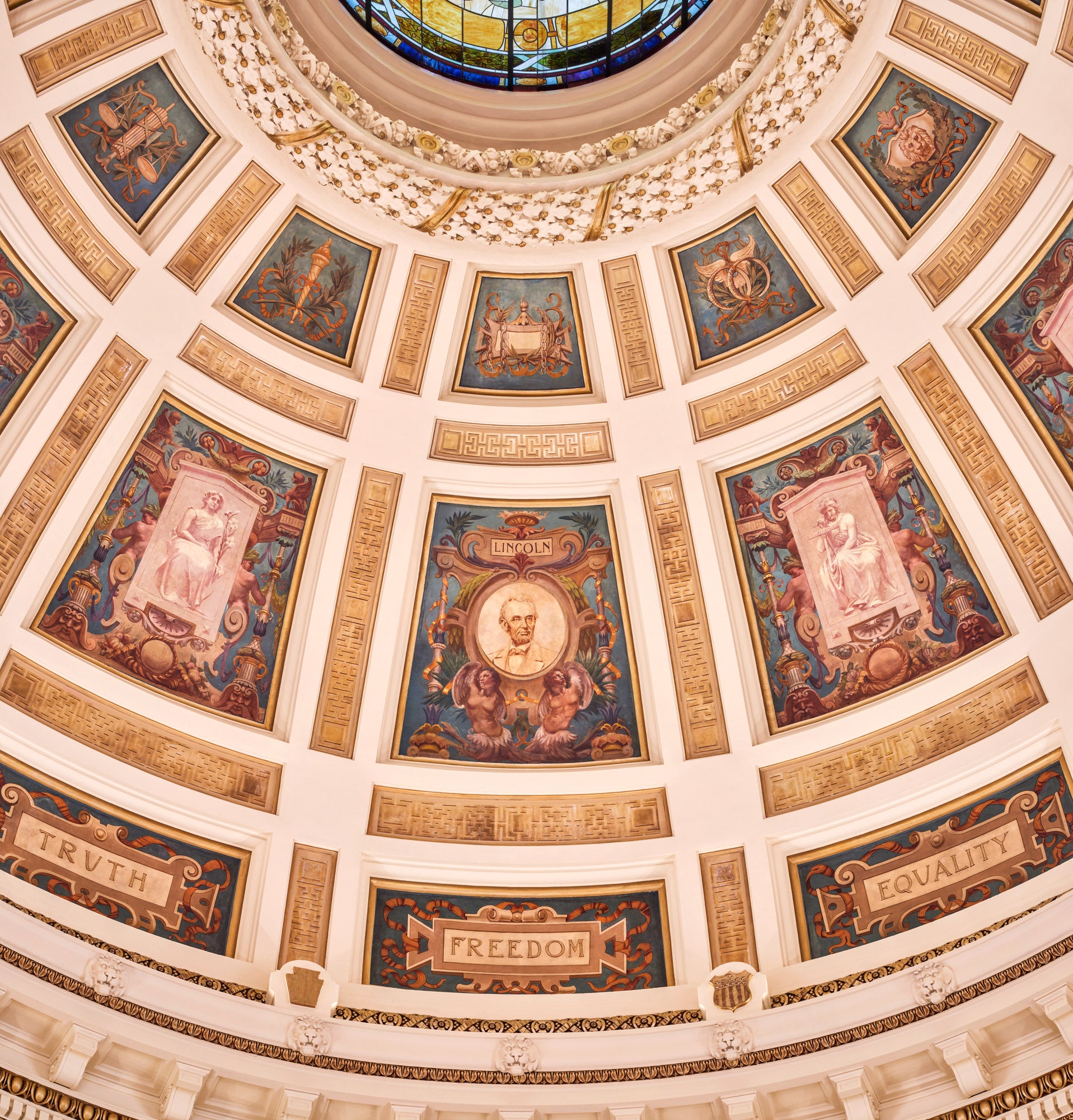 canning_luzernecountycourthouse_10.jpg