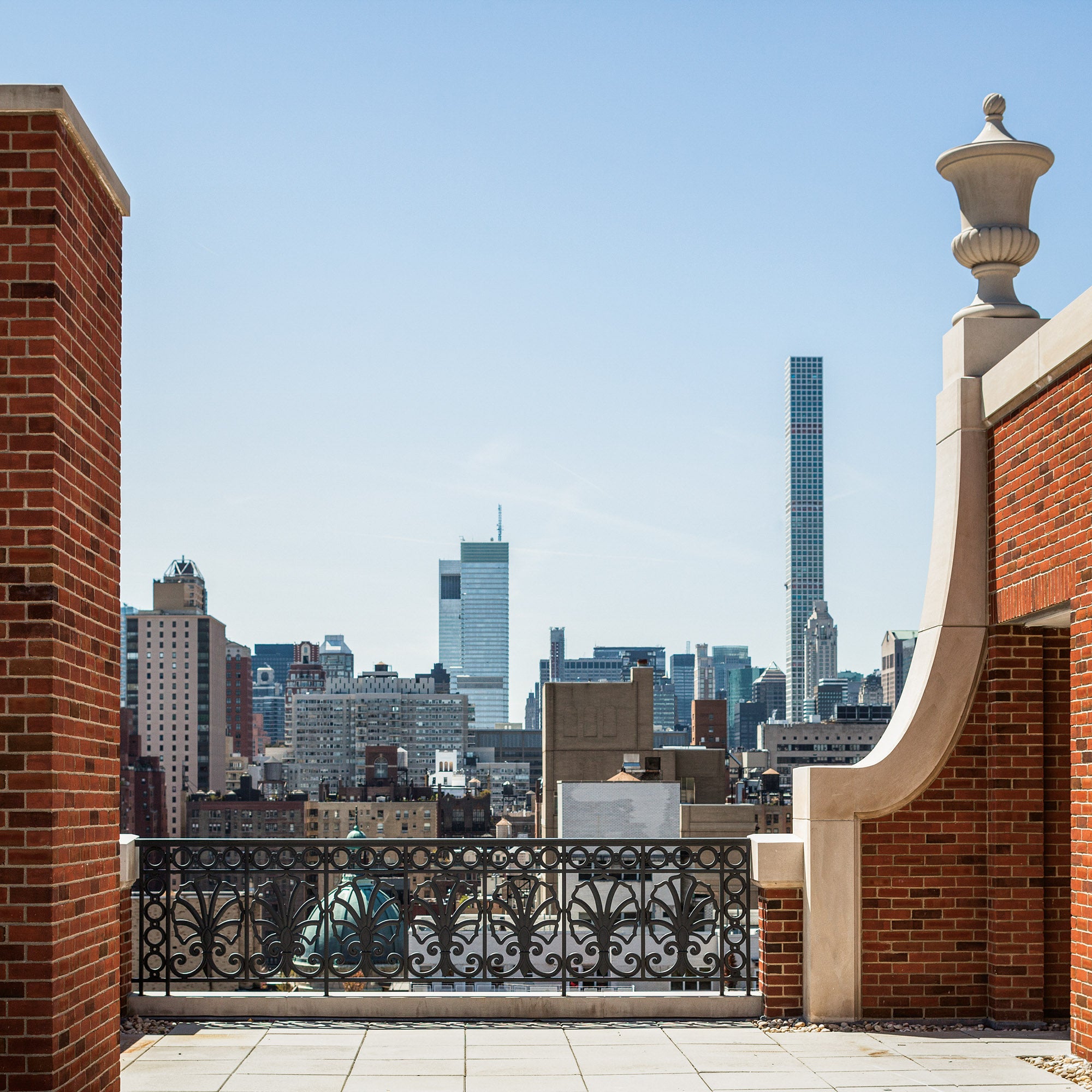 peter-pennoyer-architects-151-east-78th-street-roof_photo-by-eric-piasecki.jpg