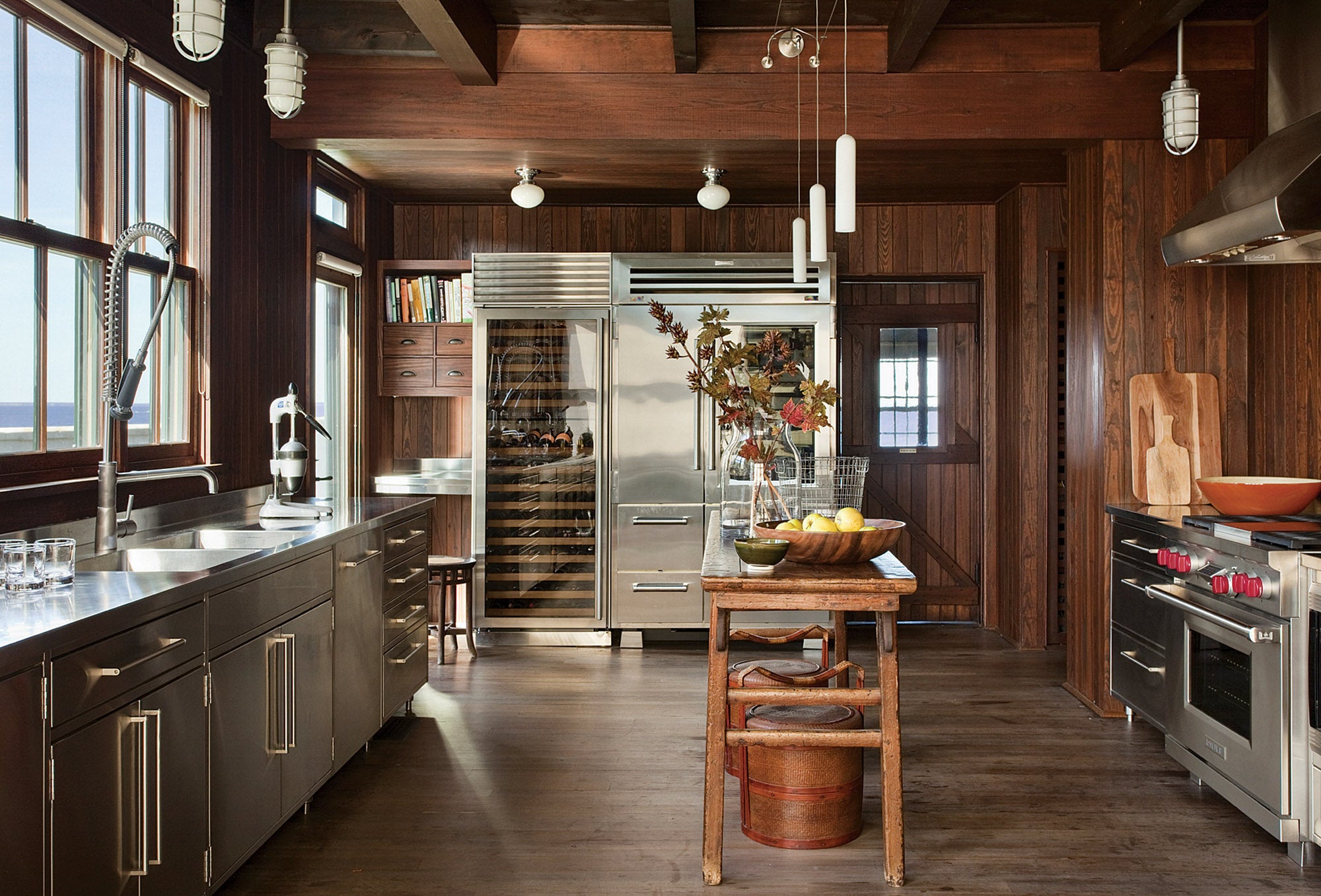 neh-woods-hole-10-11-kitchen_touchup_small.jpg