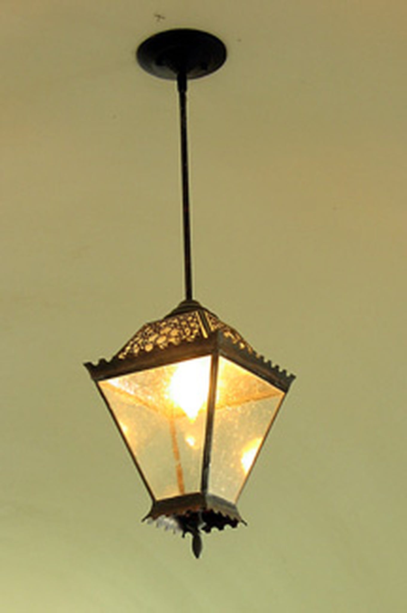 steven-handelman_biltmore-encanto-pendant.jpg