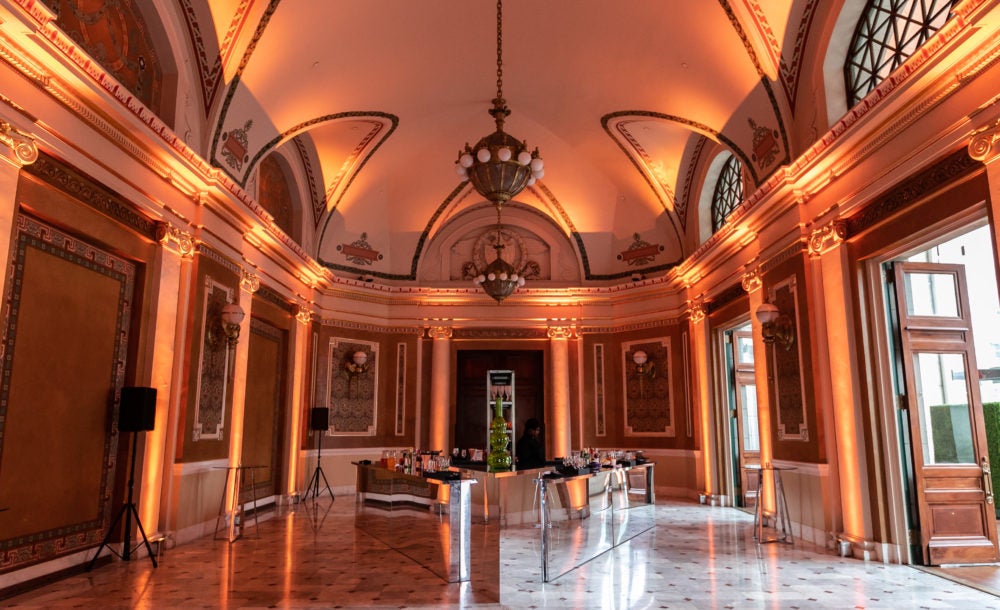 9-presidential-safe-room.jpg