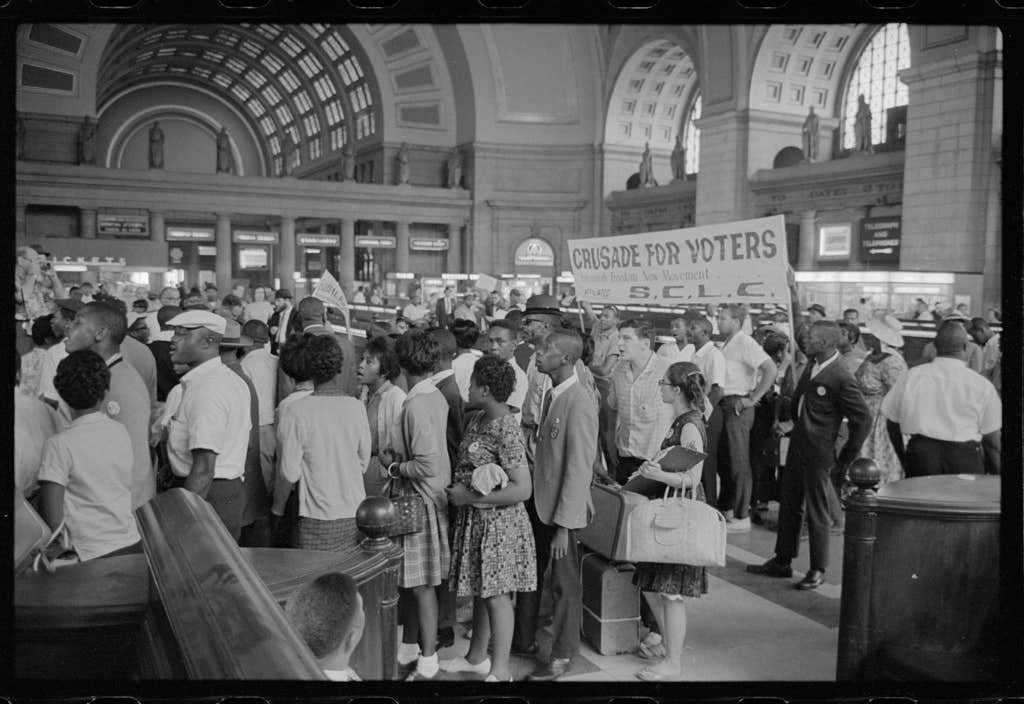 13-arriving-for-august-1961-march.jpg
