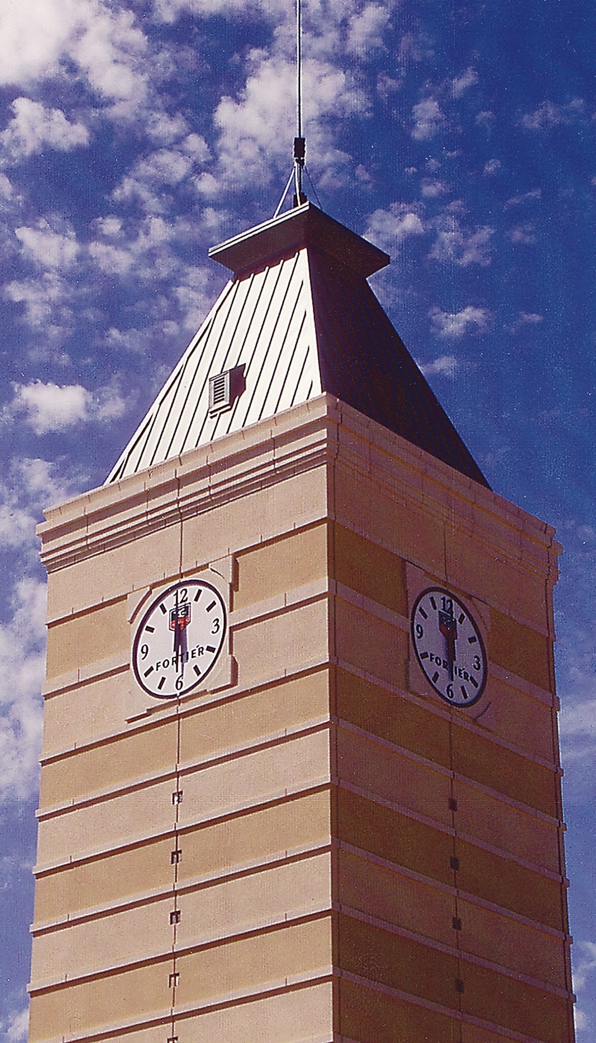 elderhorst-bells-605016.jpg