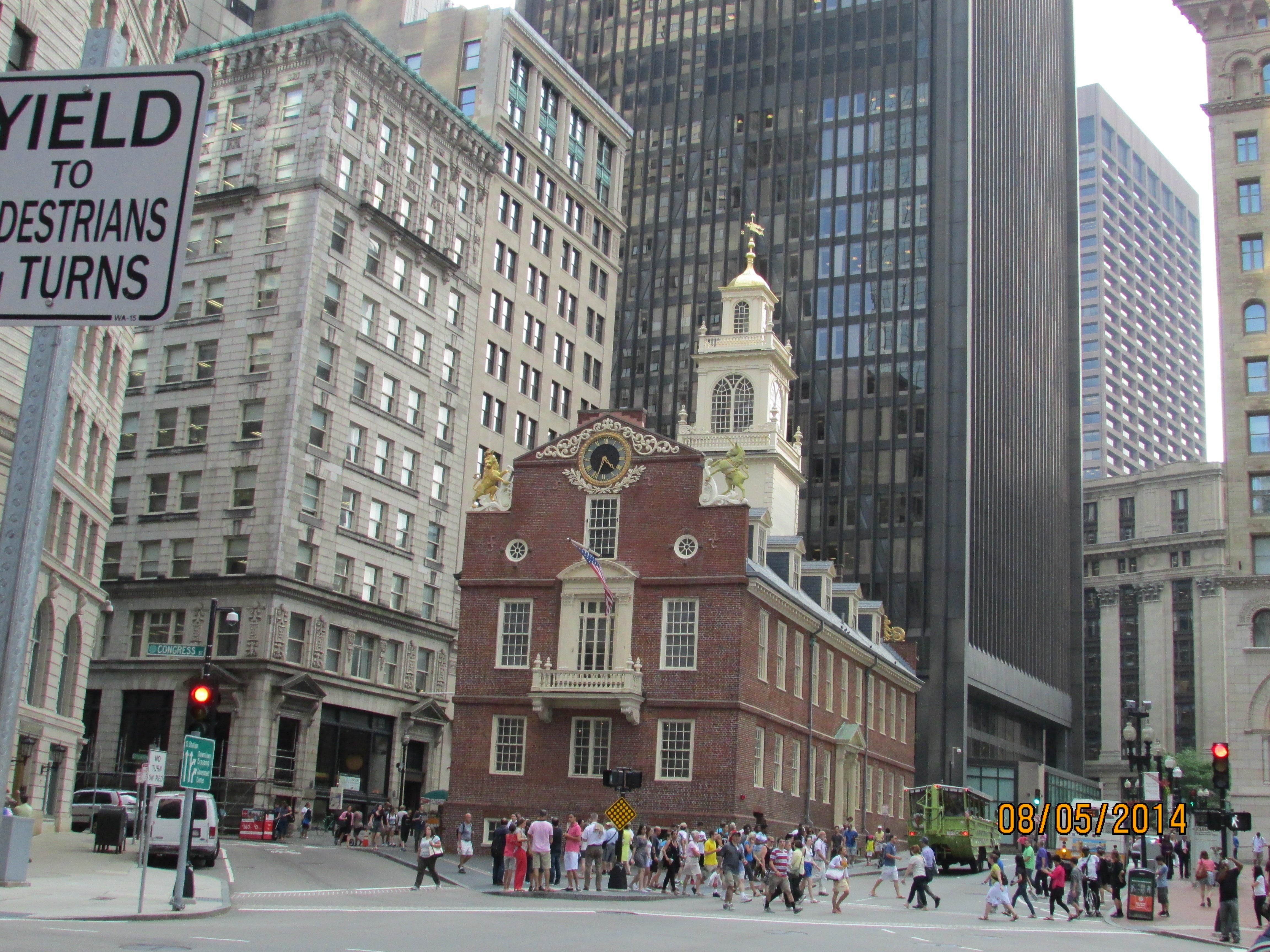 1thomas-joy-et-al-old-state-house-boston-1713.jpg