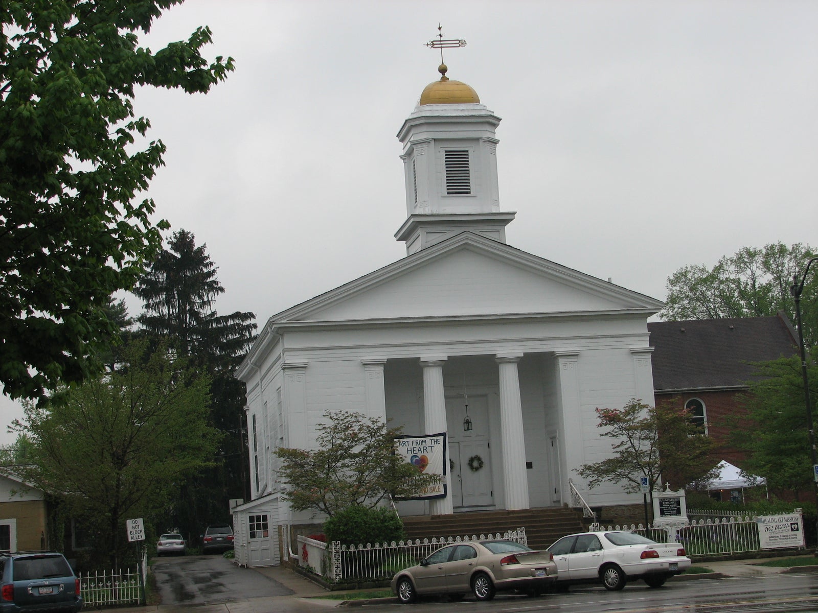 3-minard-lefever-st-lukes-episc-church-1838-granville-ohio.jpg