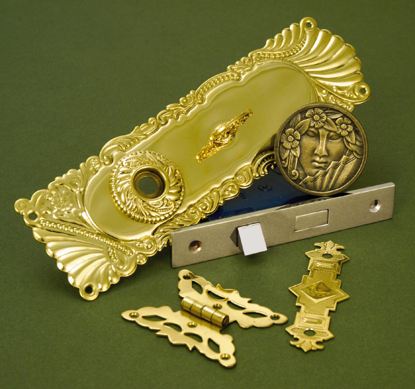 brass--bronze-hardwaretif.jpg