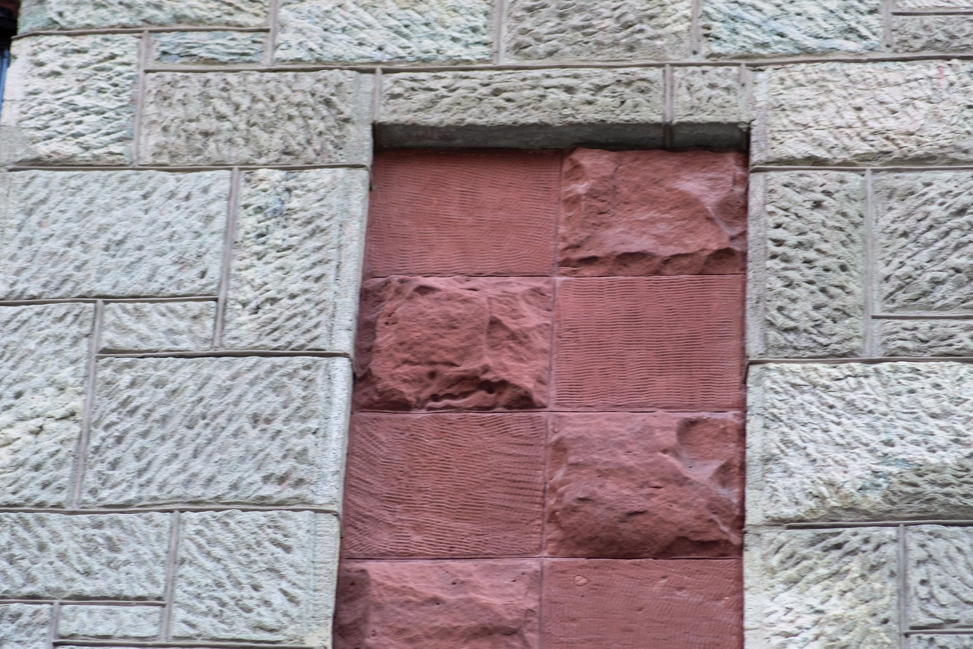 3-oliveandbrickdetail.jpg