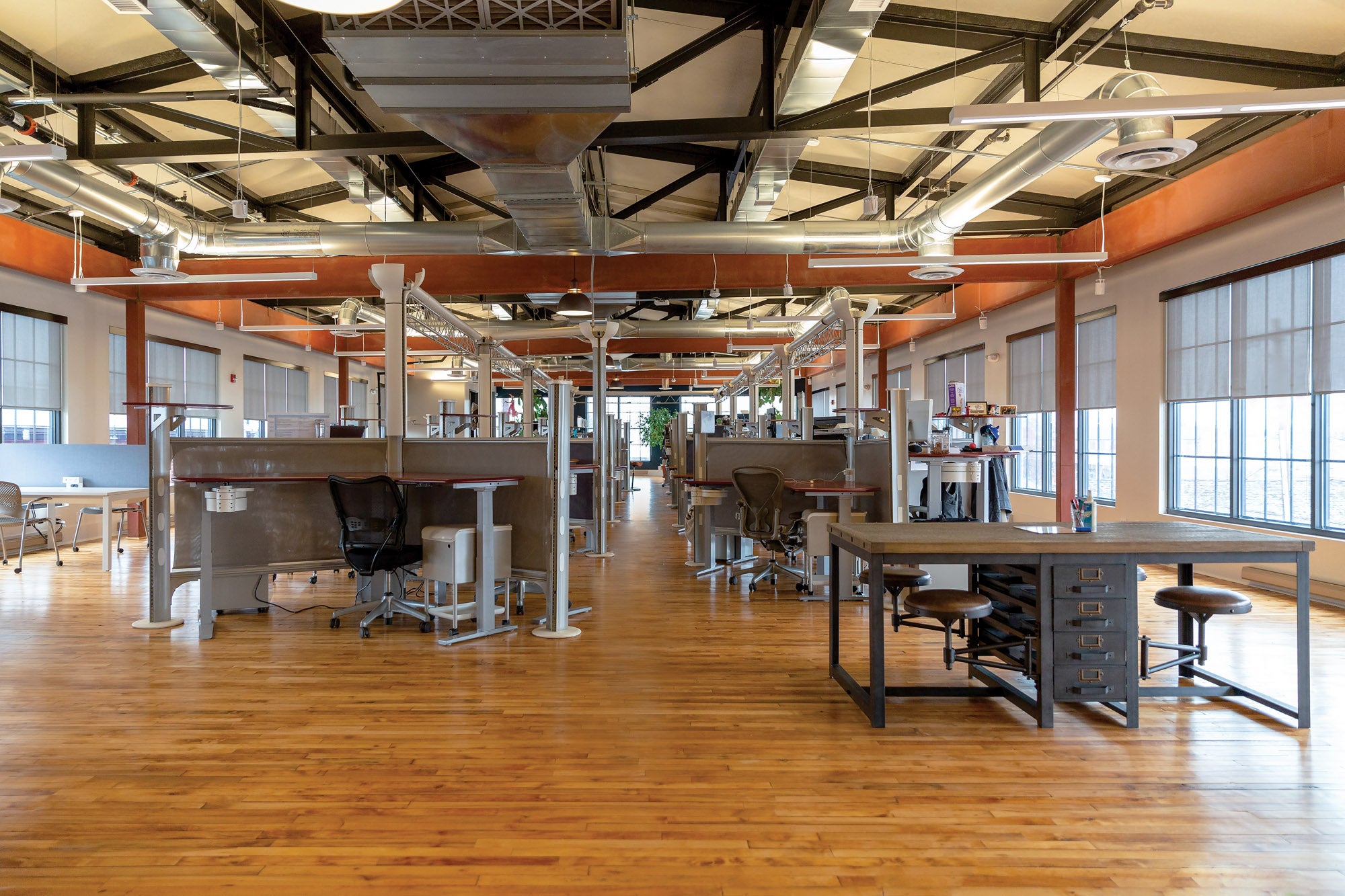 3rdfl_tenant-cubicle-area.jpg