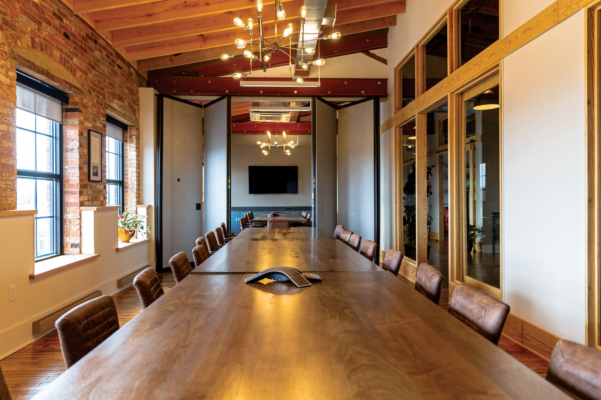 3rdfl_tenant-dual-conference-rm.jpg