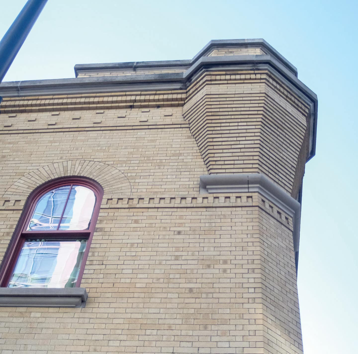 corbel_cornice.jpg