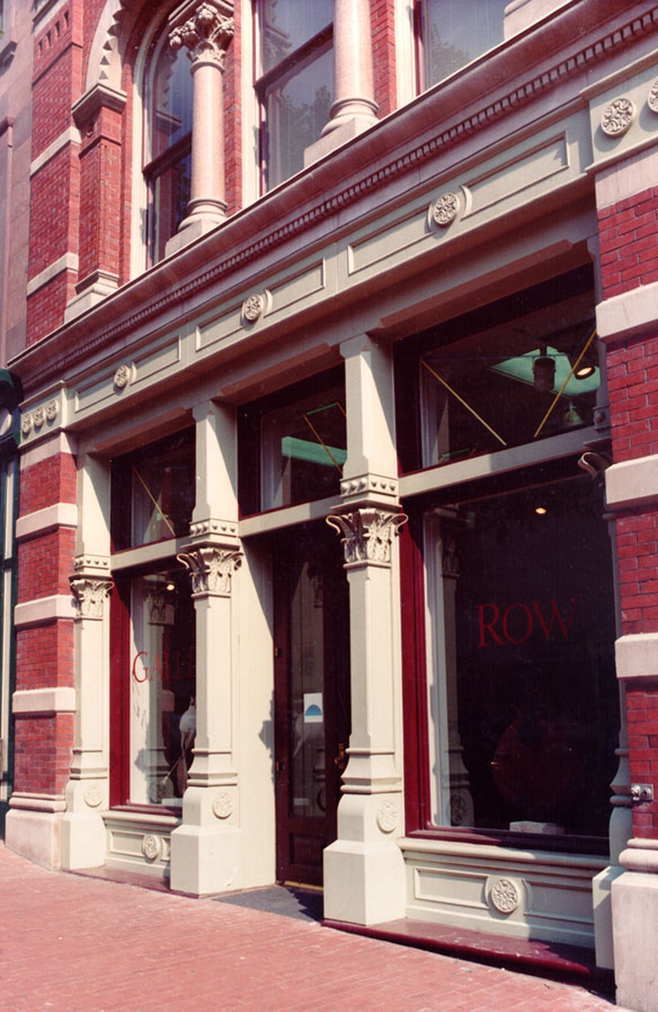 hist-arts-cast-iron-columns.jpg