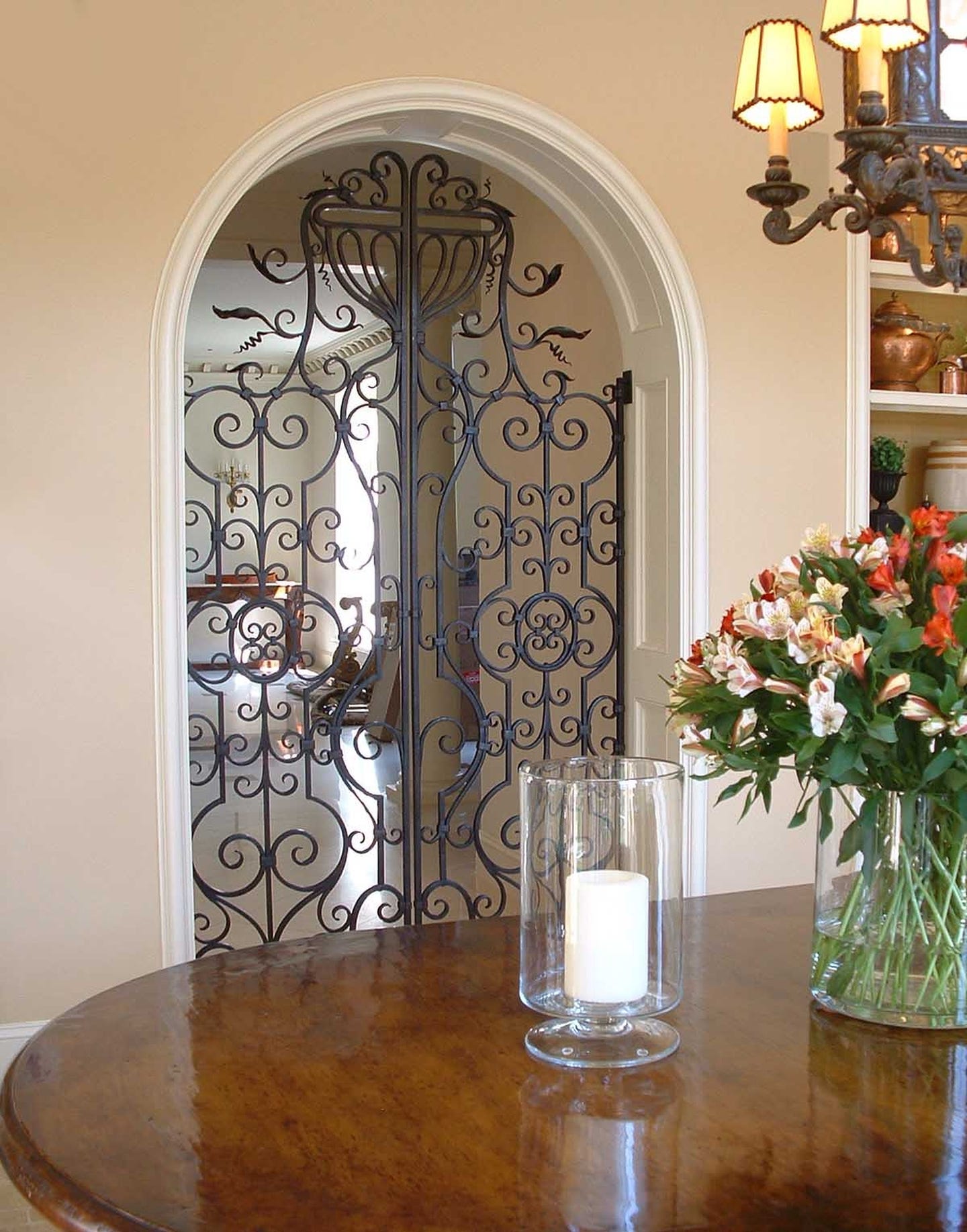 hmw-breakfast-gates.jpg
