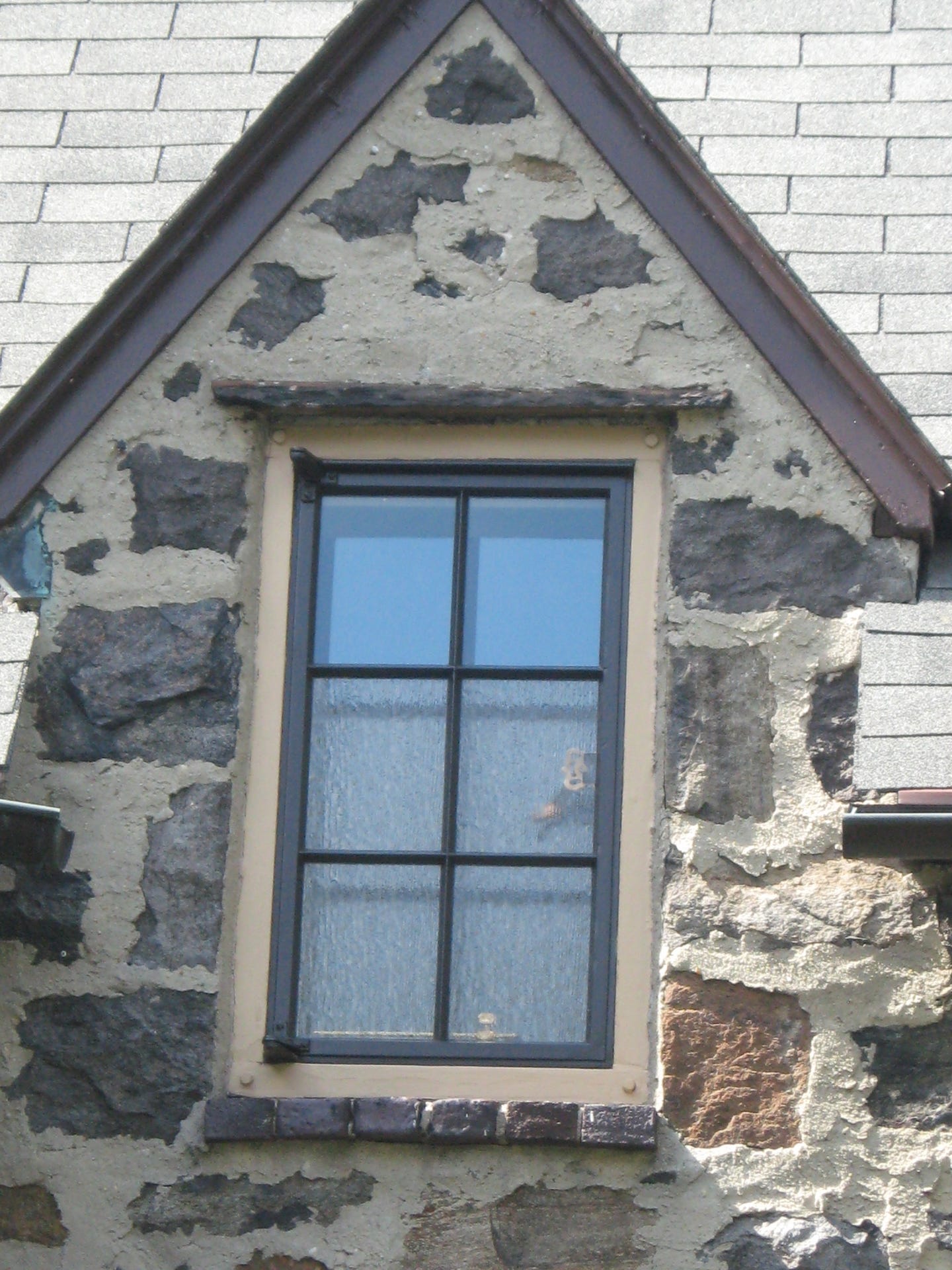 hopes-casement-obscured-glass-lower-merion.jpg